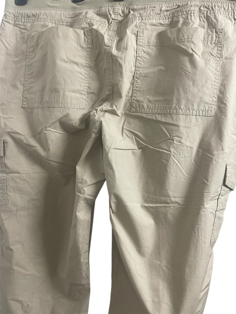 ST. JOHN’S BAY MID RISE CARGO CAPRI PANTS WOMENS BISCOTTI BEIGE COLOR SIZE 3X